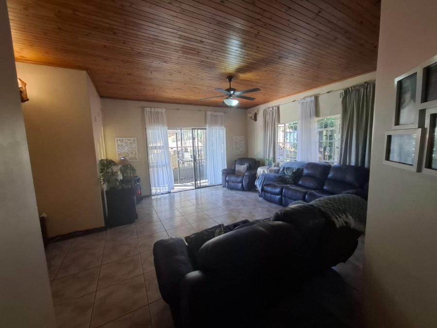 4 Bedroom Property for Sale in Safari Gardens North West